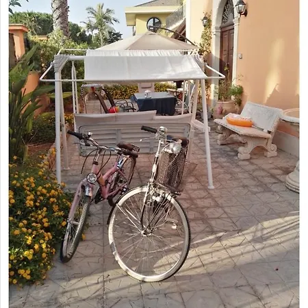 Trinacria Al Borgo Hébergement de vacances